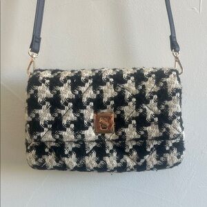 H&M Black & Cream Houndstooth Shoulder Bag